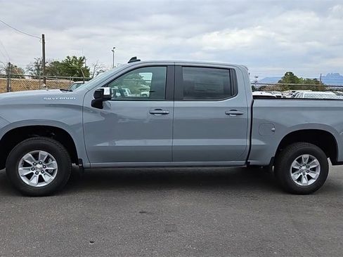 Used 2024 Chevrolet Silverado 1500 LT w/ Protection Package image 6