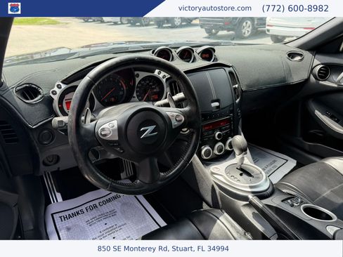 Used 2010 Nissan 370Z Touring w/ Sport Pkg RWD image 28
