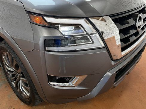 Used 2024 Nissan Armada Platinum w/ Captain's Chairs Package image 11