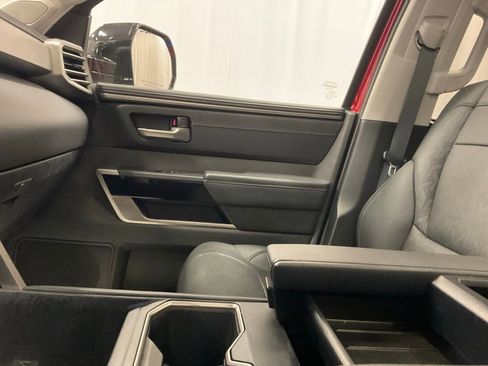 Used 2024 Toyota Tundra Limited w/ TRD Off-Road Package image 20