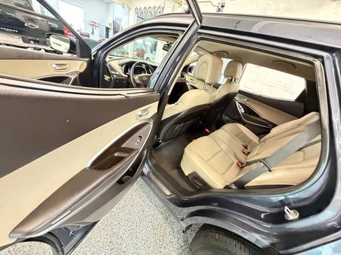Used 2017 Hyundai Santa Fe Sport AWD/4WD image 6