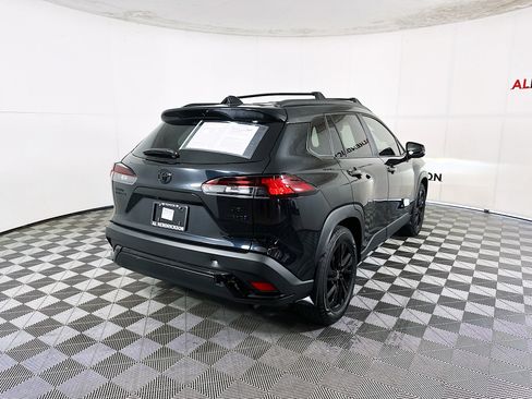 Used 2024 Toyota Corolla Cross AWD Hybrid image 3