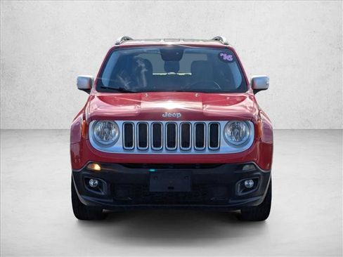 Used 2016 Jeep Renegade Limited image 2