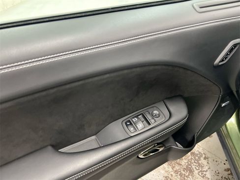 Used 2023 Dodge Challenger SRT Hellcat w/ Driver Convenience Group image 20