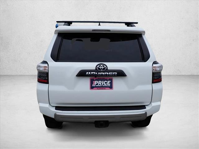 Used 2022 Toyota 4Runner TRD Off-Road AWD/4WD image 3
