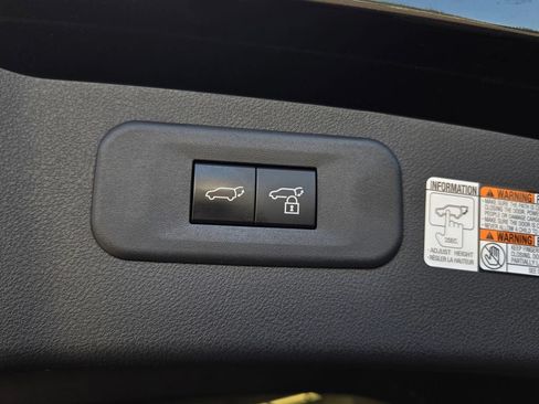 Used 2023 Lexus NX 350h AWD w/ Vision Package image 33