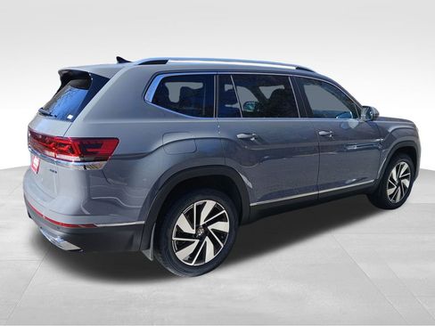 New 2026 Volkswagen Atlas SEL image 5