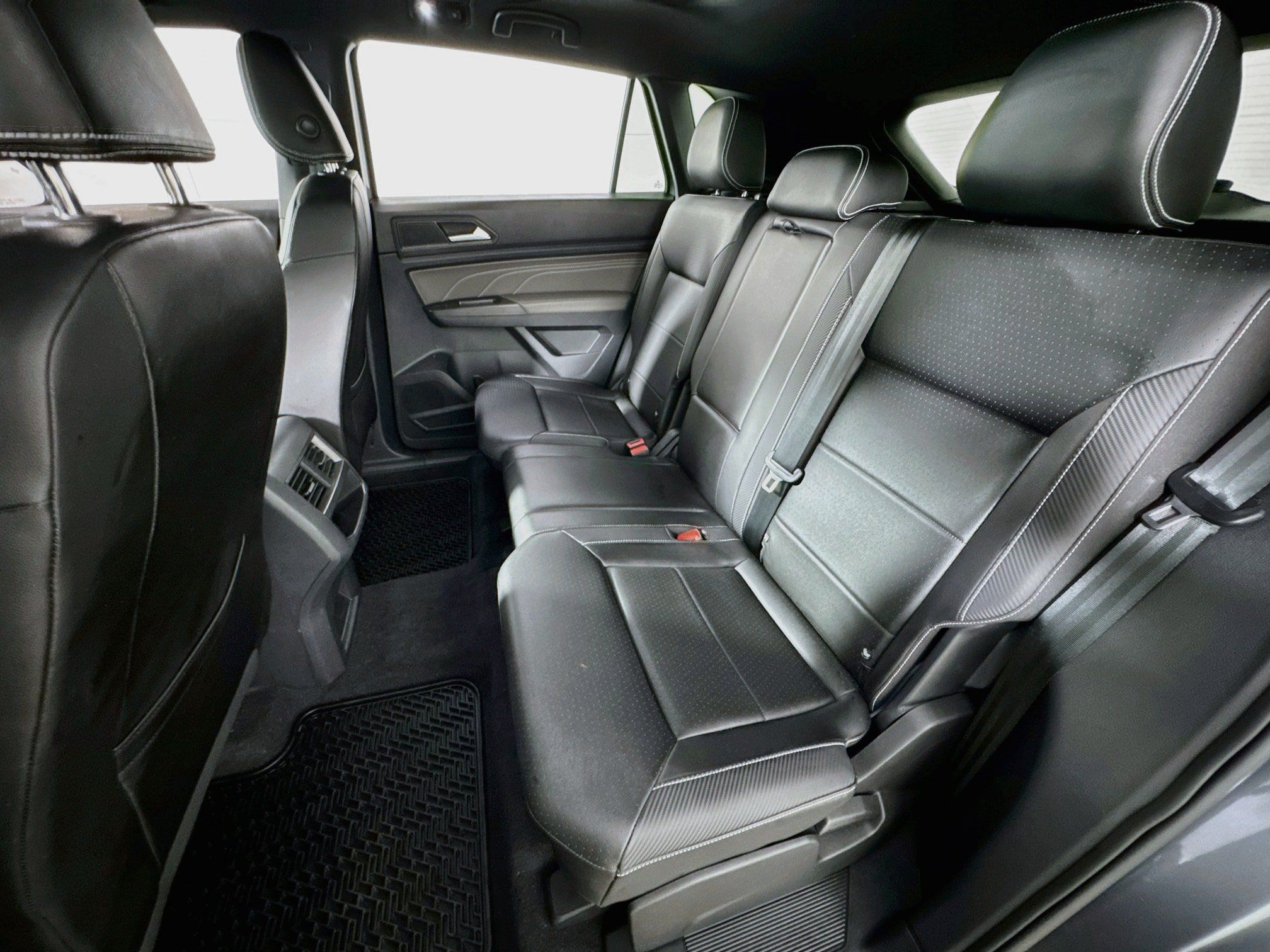 Used 2023 Volkswagen Atlas Cross Sport SE w/ Panoramic Sunroof Package AWD/4WD image 22