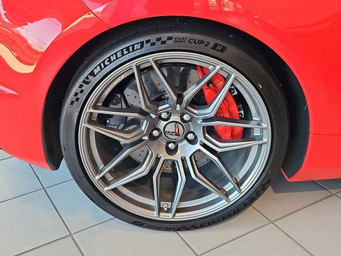 Certified 2024 Chevrolet Corvette Z06 w/ Z07 Performance Package RWD image 9