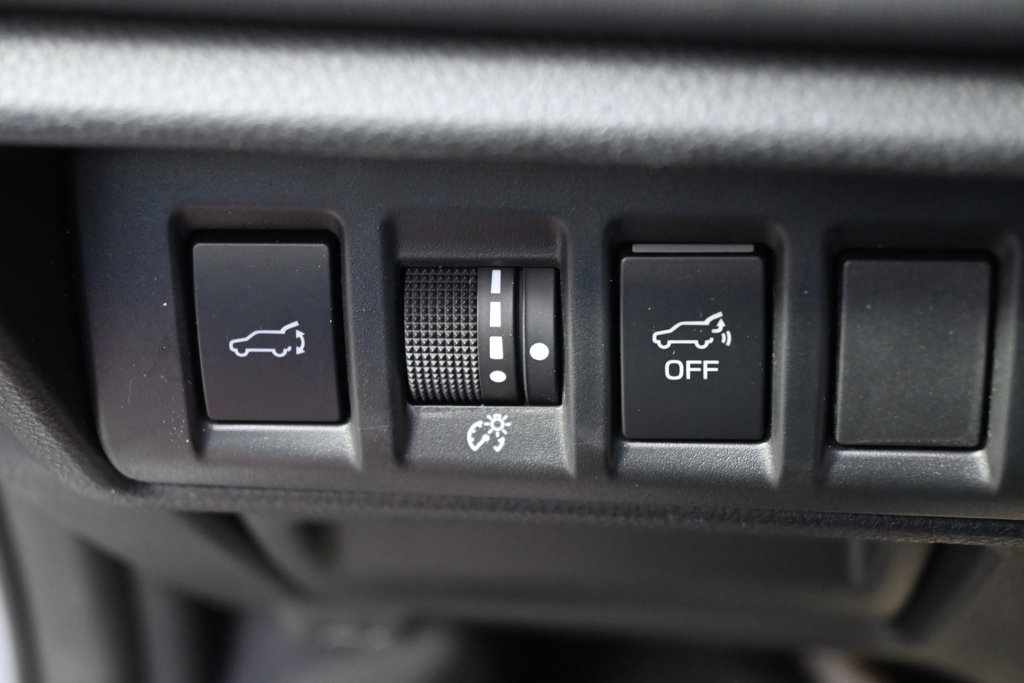 Used 2024 Subaru Outback Limited AWD/4WD image 24