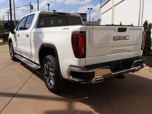 New 2026 GMC Sierra 1500 SLT w/ SLT Premium Plus Package AWD/4WD image 4
