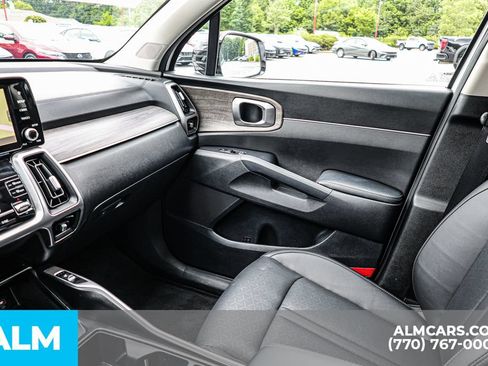 Used 2023 Kia Sorento S w/ Panoramic Sunroof Package AWD/4WD image 44