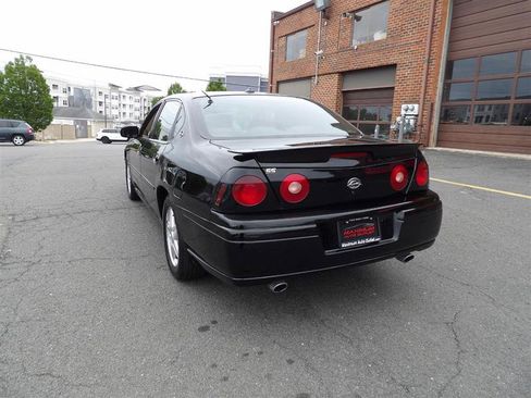 Used 2004 Chevrolet Impala SS w/ Preferred Equipment Group image 5