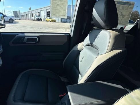 New 2025 Ford Bronco Big Bend image 17