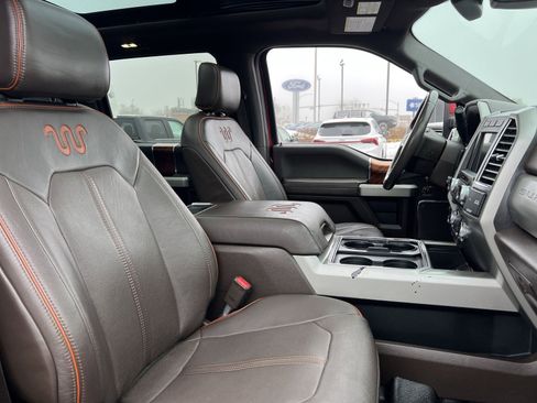 Used 2017 Ford F450 King Ranch w/ King Ranch Ultimate Package image 27