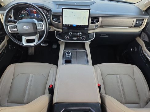 Used 2024 Ford Expedition Limited RWD image 14