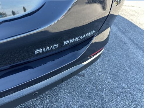 Certified 2020 Chevrolet Equinox Premier AWD/4WD image 6