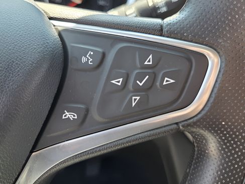 Certified 2023 Chevrolet Equinox LS w/ LS Convenience Package FWD image 26