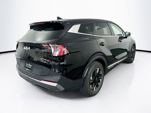 Used 2026 Kia Sportage LX FWD image 9