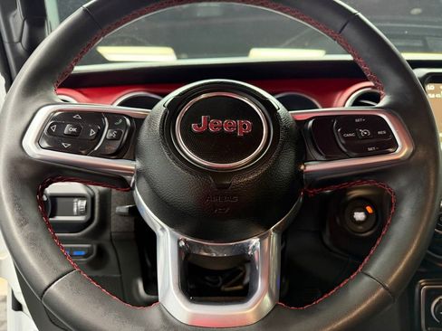 Used 2023 Jeep Wrangler Unlimited Rubicon 4xe AWD/4WD image 23
