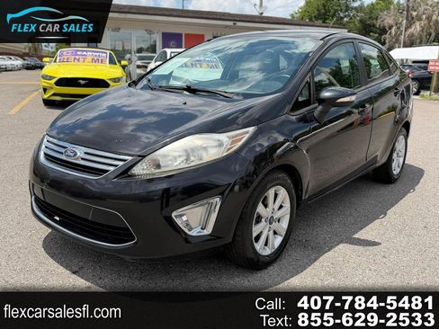 Used 2012 Ford Fiesta SEL FWD image 1