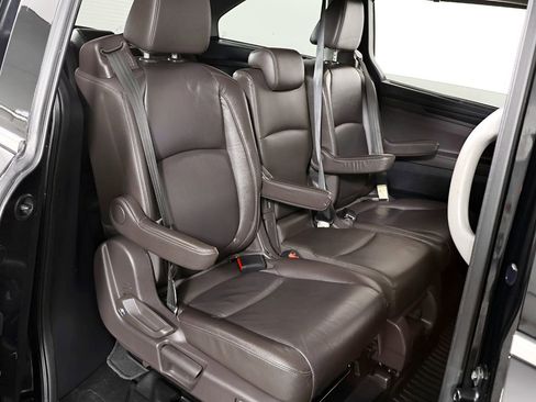 Used 2019 Honda Odyssey Elite image 45