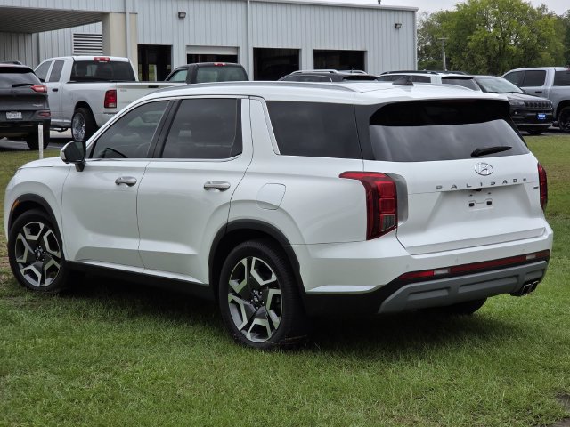 Used 2023 Hyundai Palisade Limited AWD/4WD image 5