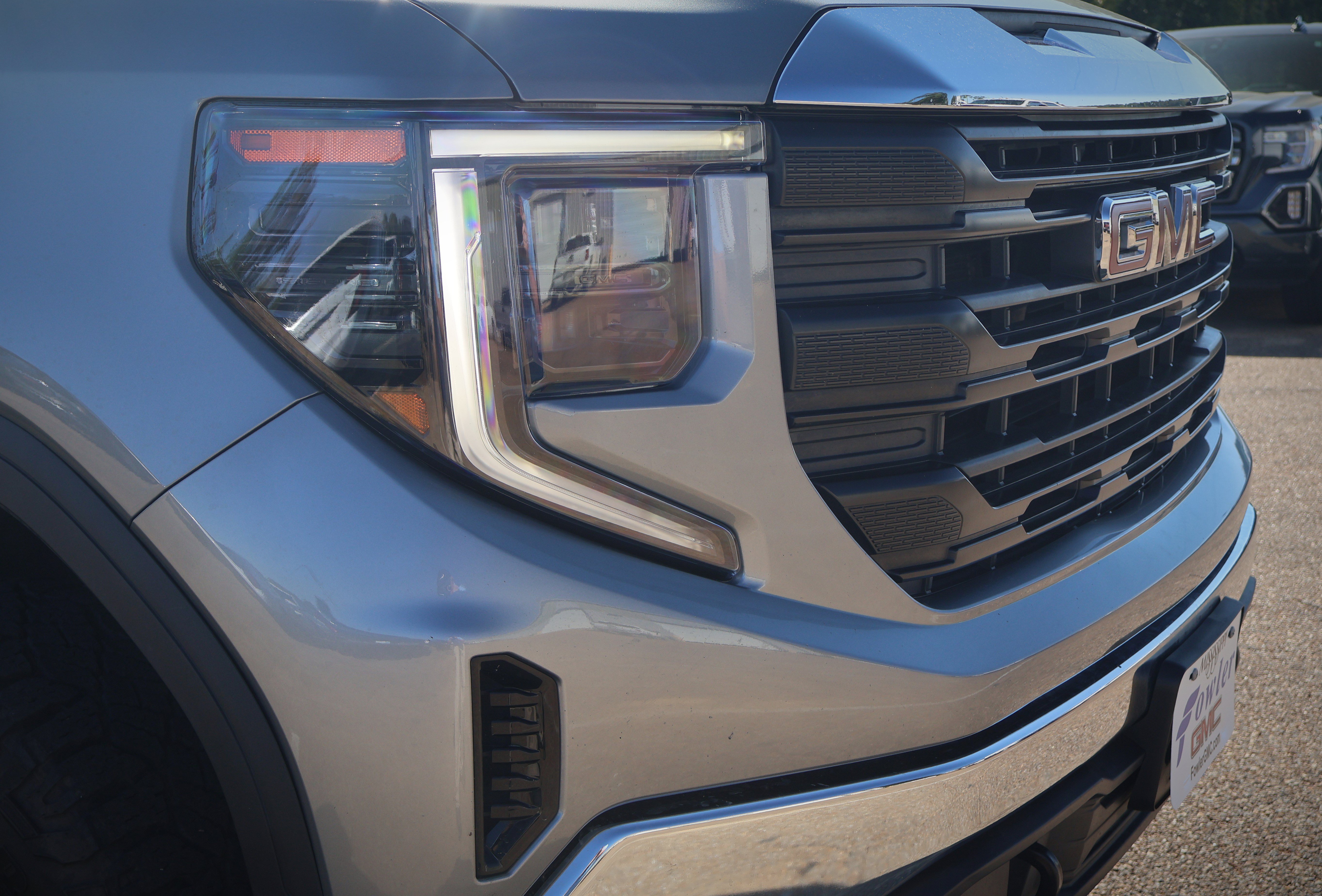 Used 2024 GMC Sierra 1500 Pro AWD/4WD image 29