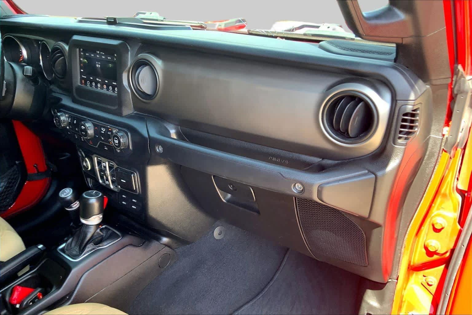 Used 2020 Jeep Gladiator Sport w/ Quick Order Package 24S AWD/4WD image 19