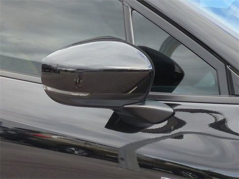 Used 2025 Subaru Crosstrek 2.5i Sport image 12