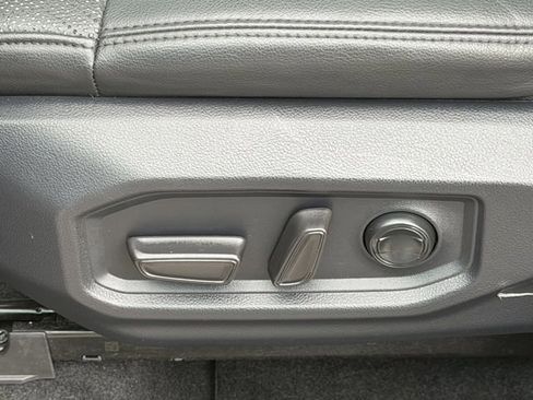 Used 2023 Toyota Tundra Limited w/ Power Package AWD/4WD image 24