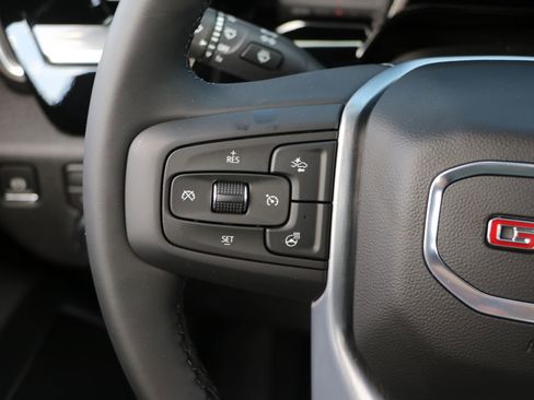 New 2026 GMC Sierra 1500 Elevation image 18