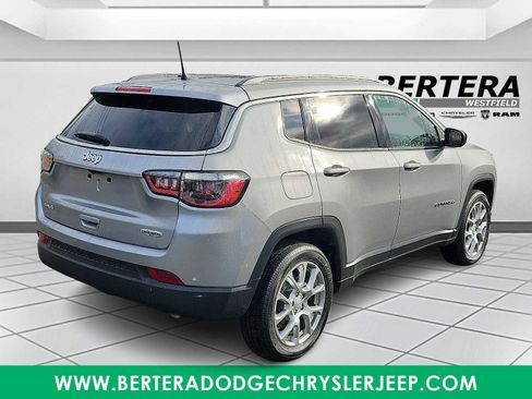 Certified 2023 Jeep Compass Latitude w/ Sun and Sound Group image 6