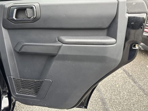 Used 2025 Ford Bronco Big Bend image 16