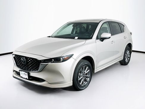 Used 2025 MAZDA CX-5 AWD 2.5 S w/ Preferred Package image 3