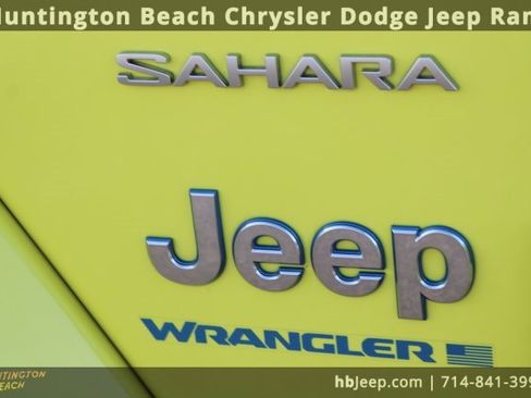 Used 2023 Jeep Wrangler Unlimited Sahara image 7