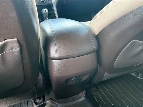 Used 2017 Hyundai Santa Fe Sport FWD image 24
