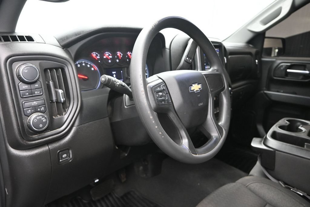 Used 2024 Chevrolet Silverado 1500 Custom AWD/4WD image 12