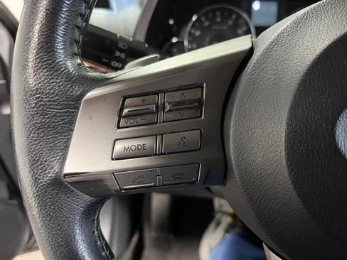 Used 2011 Subaru Outback 2.5i Limited image 25