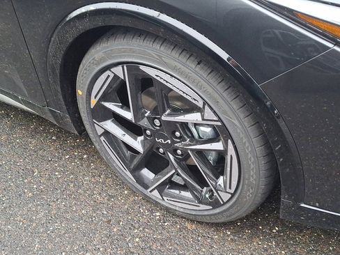 New 2026 Kia K4 GT-Line image 4