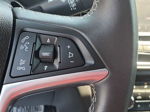 Used 2022 Buick Encore Preferred w/ Safety Package AWD/4WD image 21