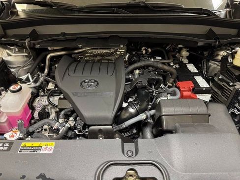 Used 2025 Toyota Grand Highlander XLE image 26