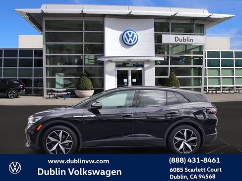 Used 2023 Volkswagen ID.4 Pro S image 7