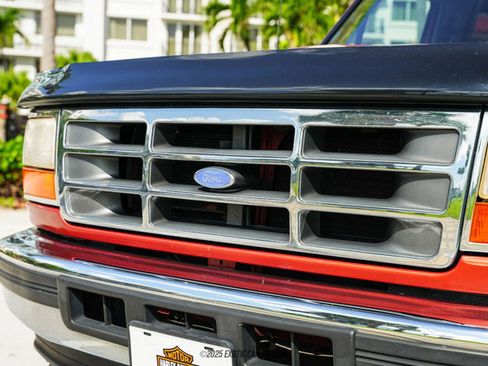 Used 1995 Ford Bronco Eddie Bauer image 51