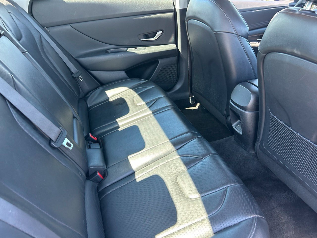Used 2024 Hyundai Elantra Limited FWD image 14
