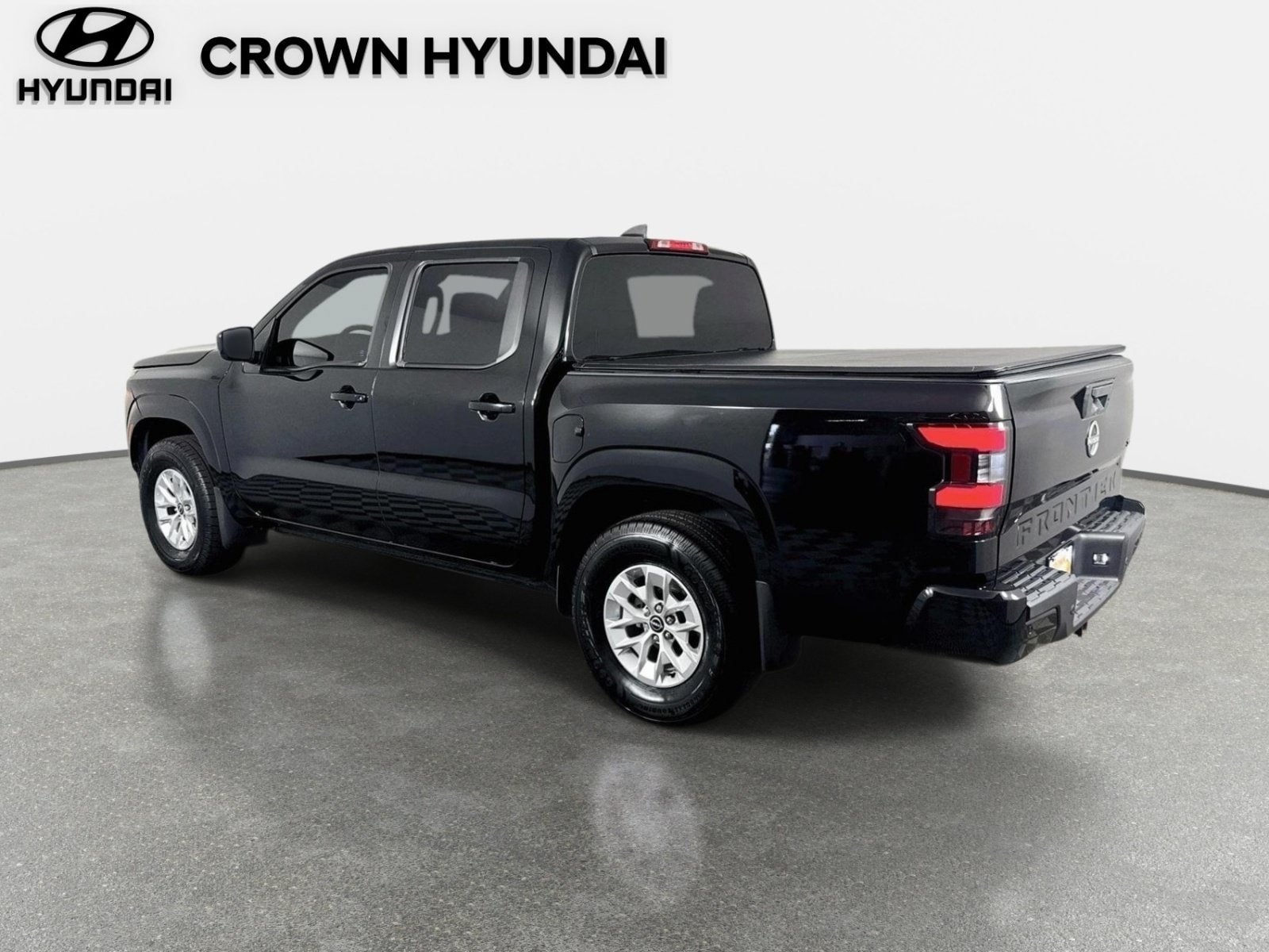 Used 2024 Nissan Frontier SV w/ Technology Package RWD image 8