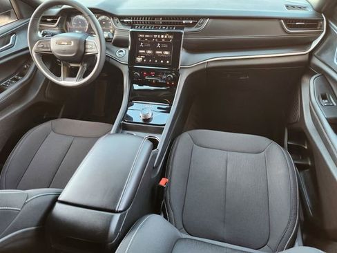 Certified 2025 Jeep Grand Cherokee Laredo X w/ Luxury Tech Group I image 24