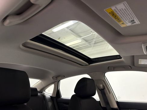 Used 2023 Honda Civic EX image 11