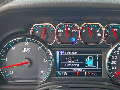 Used 2017 GMC Yukon SLE w/ SLE Value Package image 24