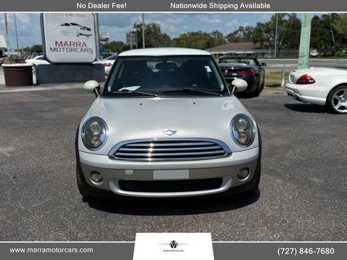 Used 2010 MINI Cooper Hardtop FWD image 3